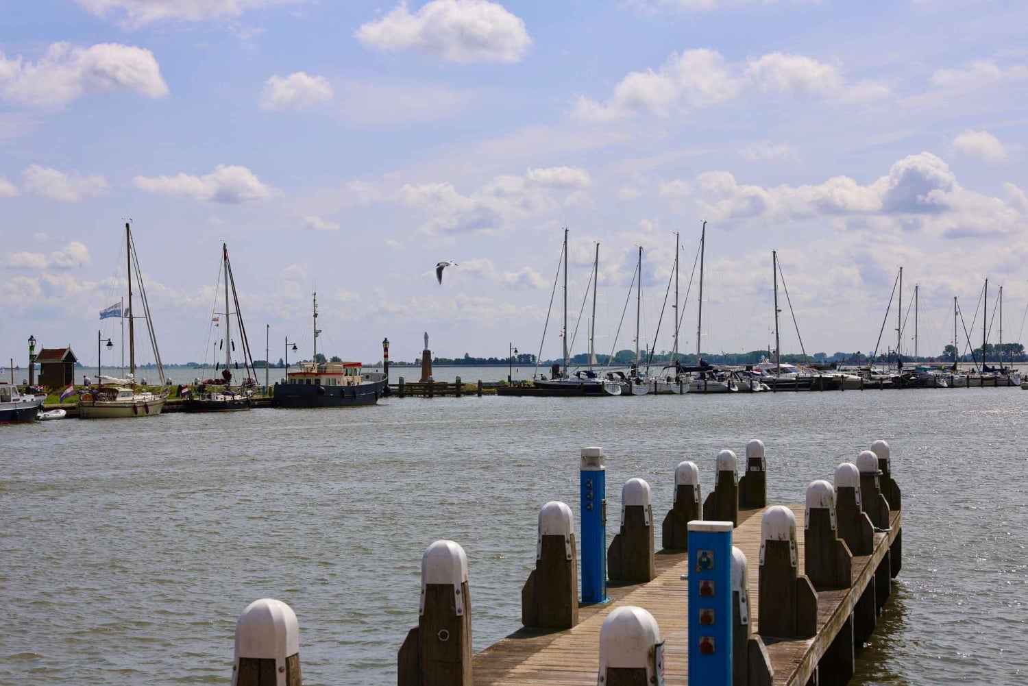 Ámsterdam: descubre Volendam, un encantador pueblo holandés antiguo.