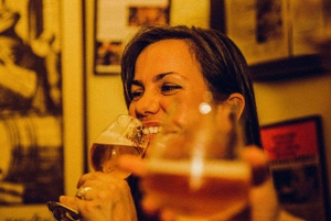 Amsterdam: Dutch Craft Beer and Bites Guided Walking Tour