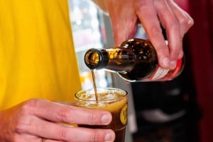 アムステルダム：チーズとスナック付きガイド付きクラフトビール試飲会