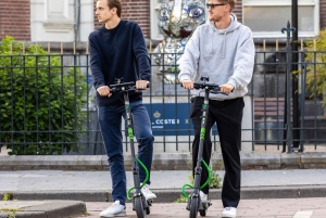 Amsterdam: tour in e-scooter Tour dei canali dorati (2 ore)