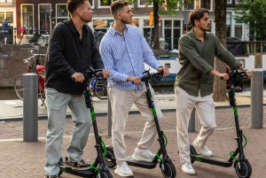Amsterdam: tour in e-scooter Tour dei canali dorati (2 ore)