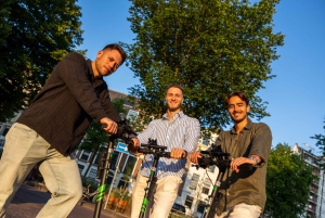 Amsterdam: tour in e-scooter Tour dei canali dorati (2 ore)