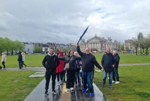 Liberal Amsterdam: Small-Group Walking Tour & Anne Frank VR