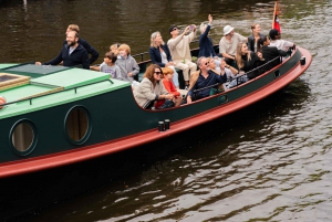 Amsterdam: Guidet kanalrundfart med åben båd og mulighed for drinks