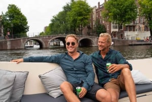 Amsterdam: Kanalrundfart om aftenen med mulighed for ubegrænsede drikkevarer