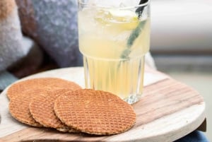 Amsterdam : croisière aux lumières du soir avec cocktail et gaufre