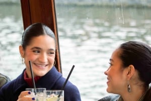 Amsterdam : croisière aux lumières du soir avec cocktail et gaufre