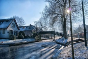 Amsterdam: Explore Giethoorn in a Private Tour with Driver