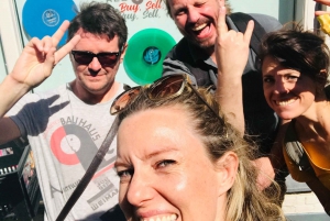 Outside Escape Amsterdam with your friend(s) and have fun!