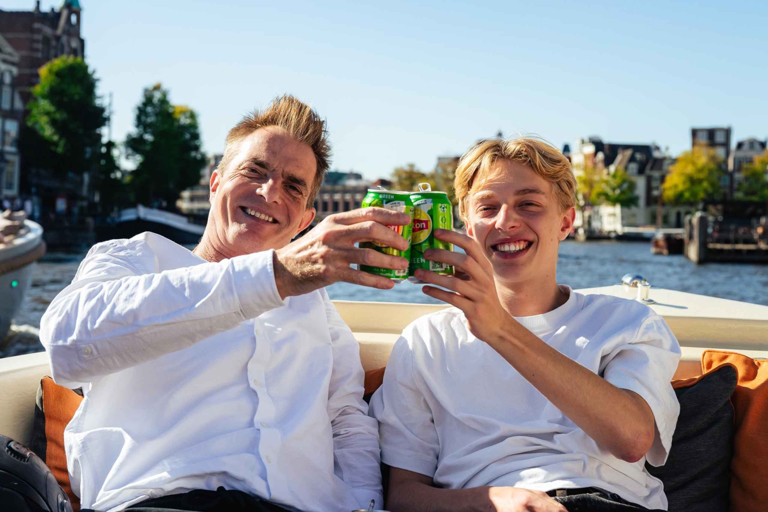 Амстердам: Круиз по Немецкому каналу с опцией неограниченных напитков