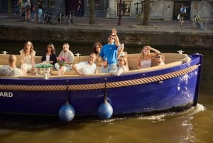 Amsterdam : Croisière sur les canaux avec guide allemand et bar à bord