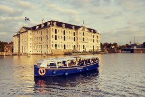 Amsterdam: German Guided Canal Cruise with on Board Bar