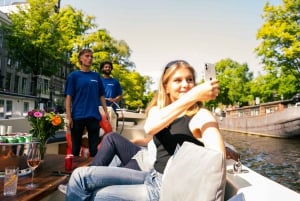 Amsterdam: Crociera sul canale con guida in tedesco e bar a bordo