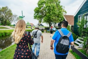 Amsterdam: Giethoorn, Volendam, and Zaanse Schans Tour