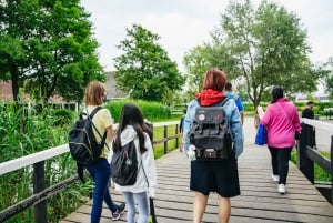 Amsterdam: Giethoorn, Volendam, and Zaanse Schans Tour