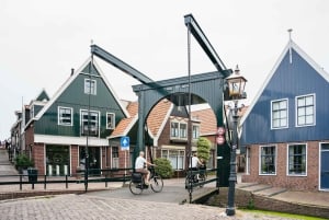 Amsterdam: Giethoorn, Volendam, and Zaanse Schans Tour