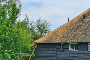 Amsterdam: Giethoorn, Zaandam & Zaanse Schans Tour w/ Pickup