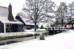 Amsterdam: Giethoorn & Zaanse Schans dagsudflugt i lille gruppe