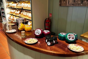 Amsterdam: Giethoorn & Zaanse Schans -päiväkierros pienelle ryhmälle