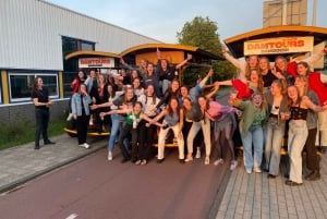 Amsterdam: Guided Beer or Prosecco Bike Tour