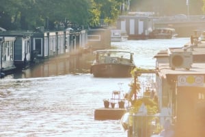 Amsterdam: Guided City Bike Tour in French