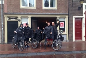 Amsterdam: Guided City Bike Tour in French