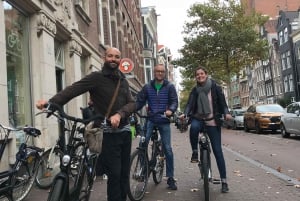 Amsterdam: Guided City Bike Tour in French