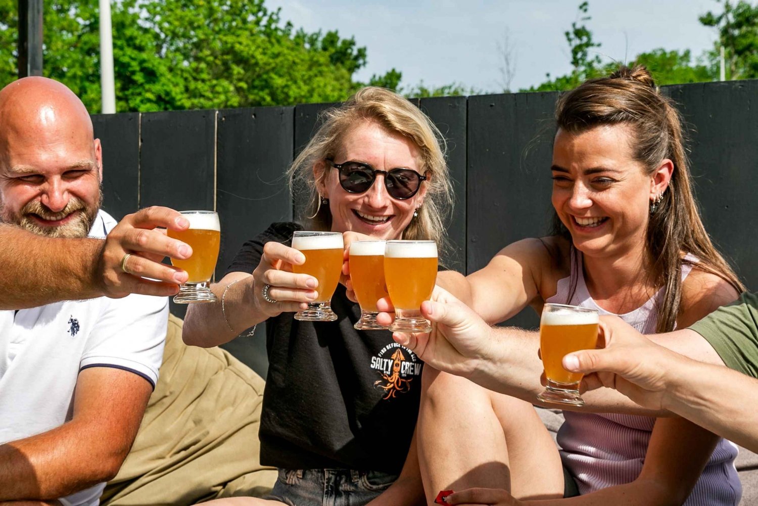 Amsterdã: Excursão guiada de ônibus a uma cervejaria de cerveja artesanal com degustações