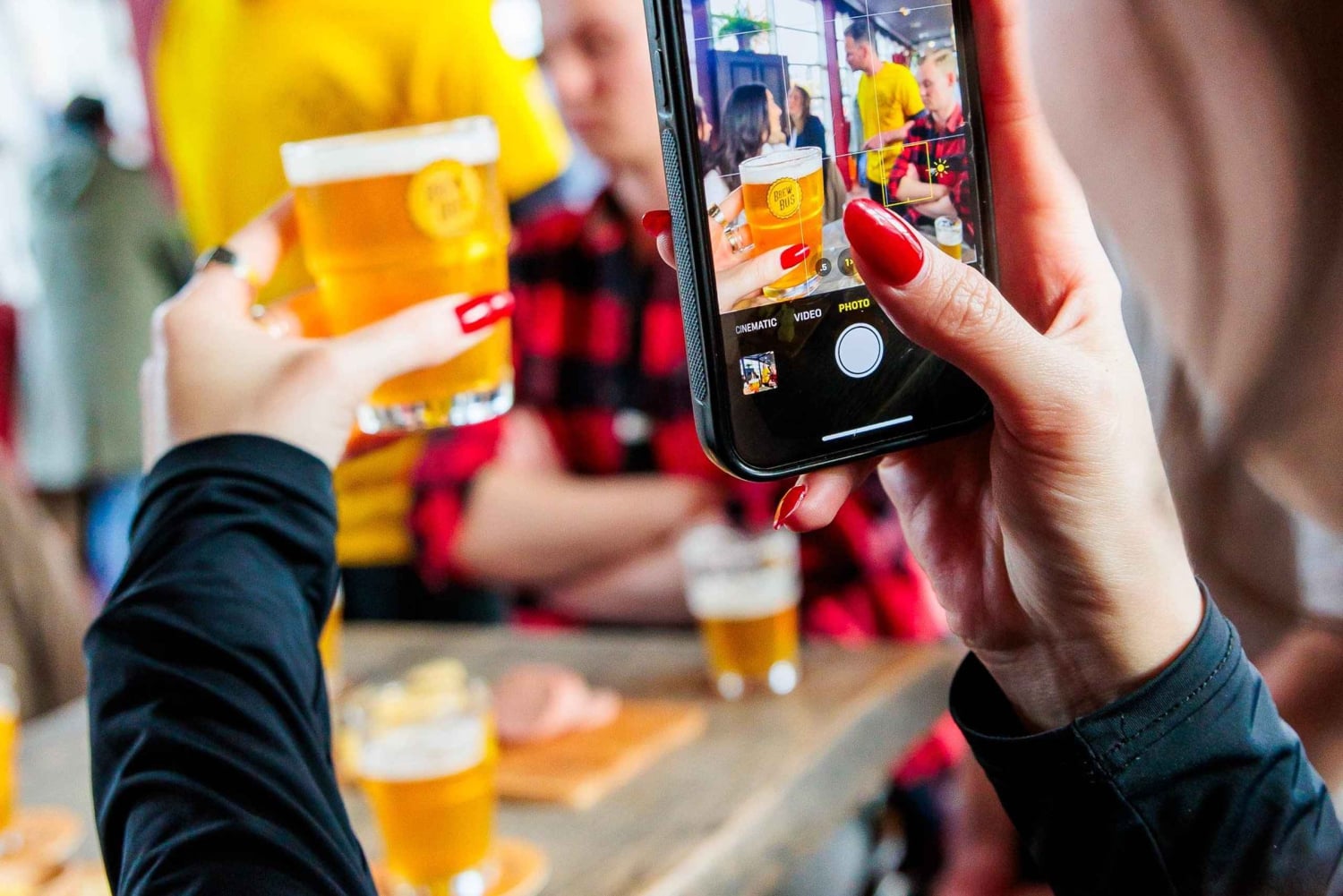 Amsterdam: Geführte Craft-Bierverkostung mit Käse und Snacks
