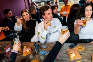 Amsterdam: Geführte Craft-Bierverkostung mit Käse und Snacks