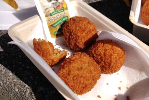 アムステルダム：試食付きガイド付きフードツアー