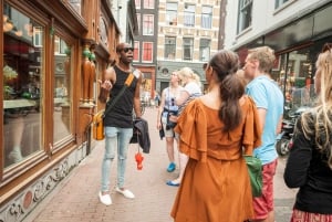 Amsterdam: Guided Ganja Walking Tour of Coffee Shops