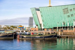 Amsterdam: Guidet bådtur med ubegrænset drikkevarer