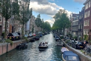 Amsterdam: Small-group Guided Walking Tour (French/English)