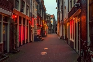 Amsterdam: Haunted Outdoor Escape Game