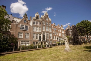 Amsterdam: Hidden Gems & Highlights Guidad cykeltur