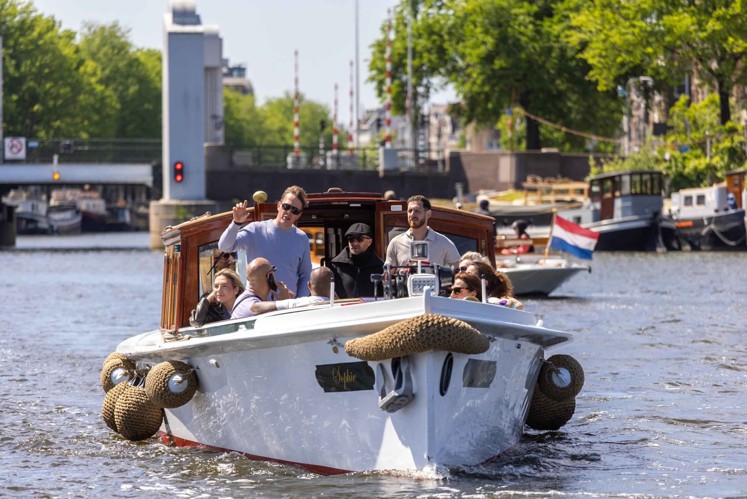 Ámsterdam: Crucero en barco histórico con barra libre y aperitivos