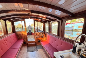 Ámsterdam: Crucero en barco histórico con barra libre y aperitivos