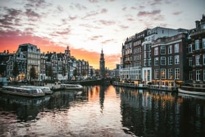 Amsterdam: City walking experience with a local