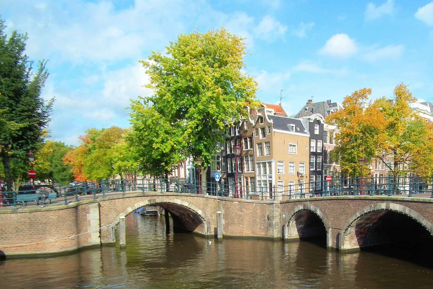Amsterdam: Historic Walking Tour