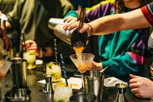 Amsterdam: Bols Cocktail Experience and Cocktail Workshop