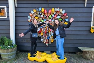 Amsterdam: Keukenhof and Zaanse Schans Live Guided Day Tour