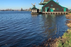 Amsterdam: Keukenhof and Zaanse Schans Live Guided Day Tour