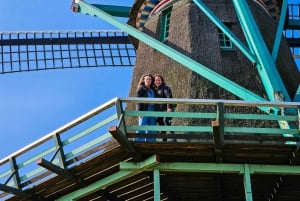 Amsterdam: Keukenhof and Zaanse Schans Live Guided Day Tour
