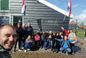 Desde Ámsterdam: Tulipanes de Keukenhof, Molinos de Viento y Volendam