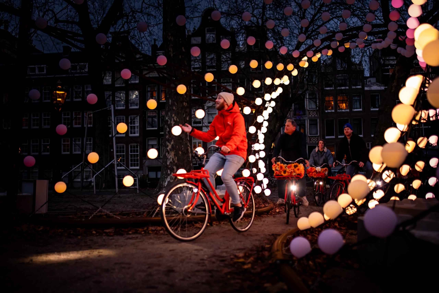 Amsterdam: Light Festival Bike Tour with Guide