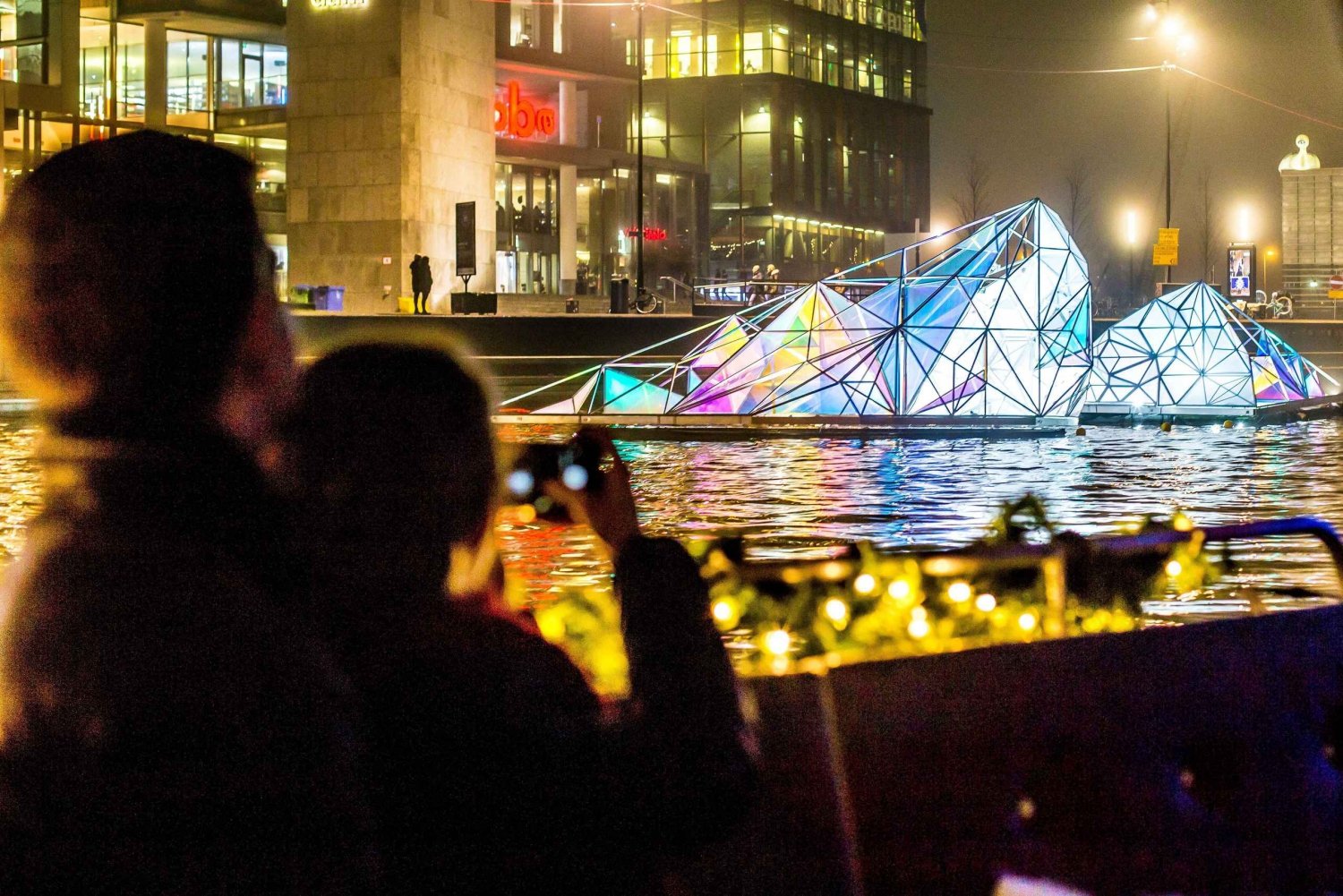 Croisière sur le festival des lumières d'Amsterdam avec boissons - fromage en option