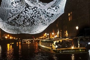 Croisière sur le festival des lumières d'Amsterdam avec boissons - fromage en option