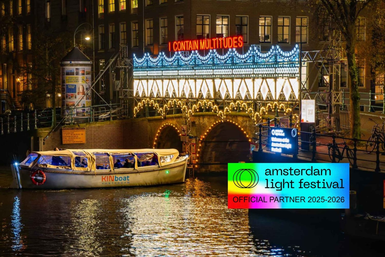 アムステルダム：ライトフェスティバル運河クルーズ（ドリンク飲み放題付き）をお楽しみください