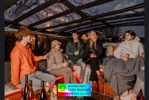 Amsterdam: Kanalrundfart under lysfestivalen + drikkevarer og snacks (ekstraudstyr)